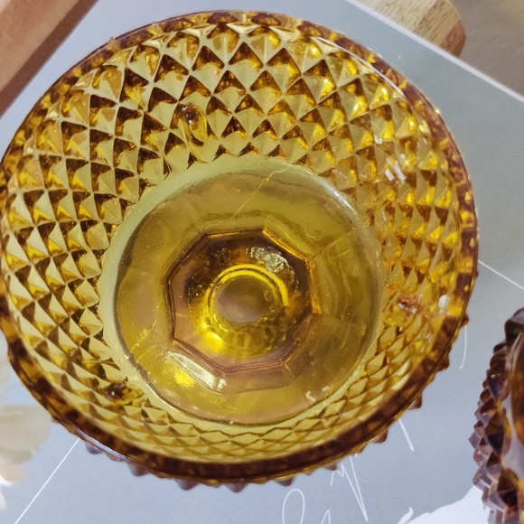 Amber Glass Fairy Lamp - Diamond Point Pattern  MCM Decor - Picture 11 of 11